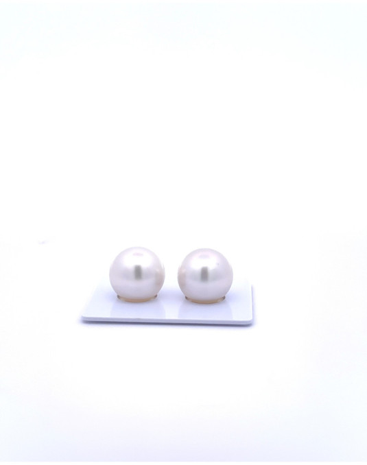 13.93/13.83mm South Sea pearl , origin Indonesia , fine  grade