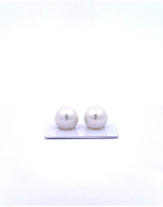 13.93/13.83mm South Sea pearl , origin Indonesia , fine  grade