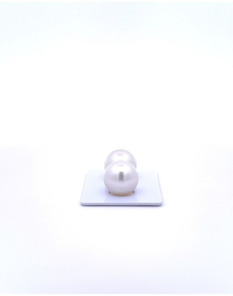 12mm+ fine  grade South Sea pearl, Indonesia