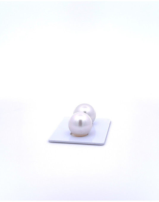 12mm+ fine  grade South Sea pearl, Indonesia