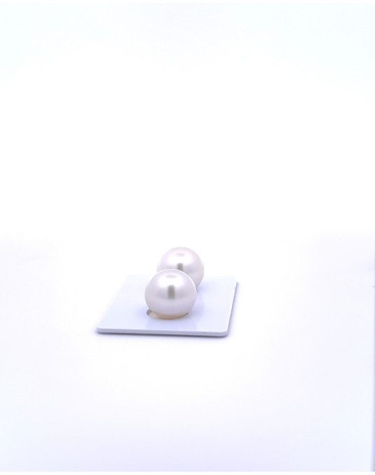 12mm+ jewel  grade South Sea pearl, Australia