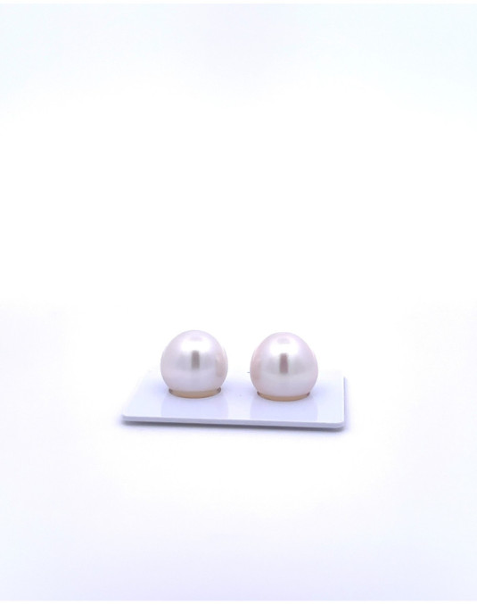 12mm+ jewel  grade South Sea pearl, Australia