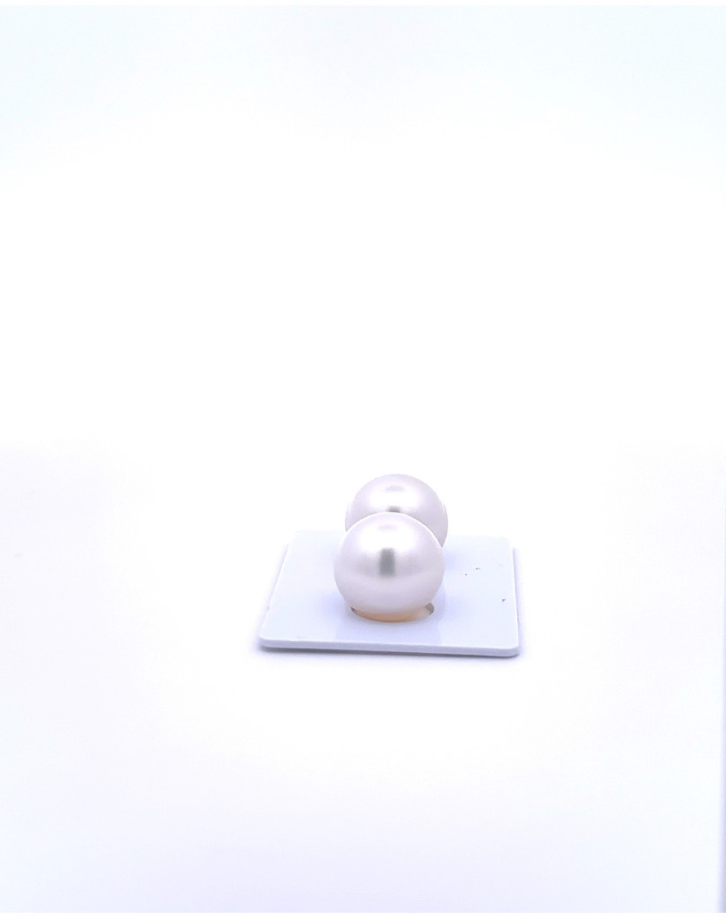 12mm+ jewel  grade South Sea pearl, Australia