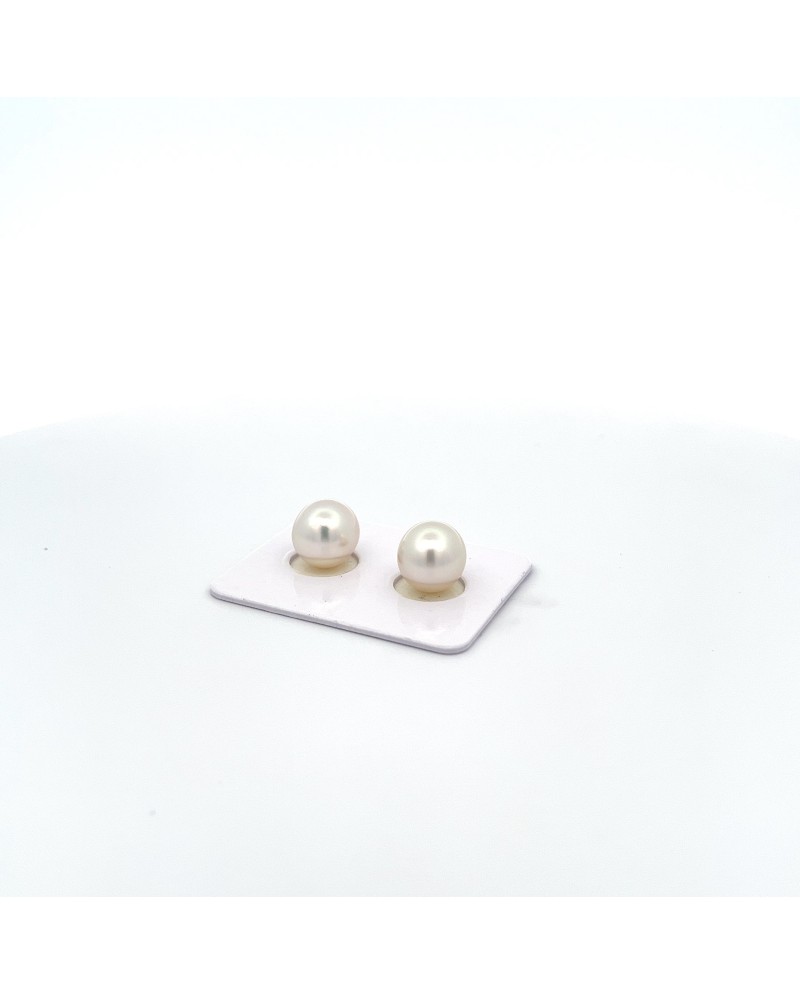 9.70/9.70mm South Sea pearl , origin Indonesia , jewel  grade
