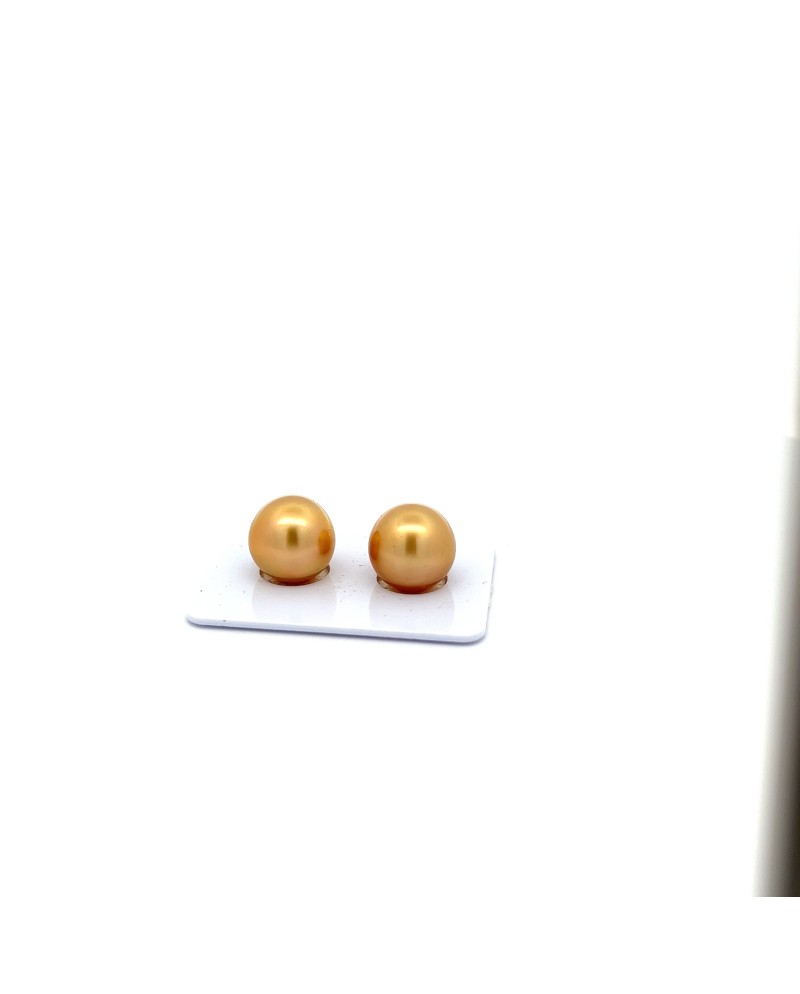 12mm+ fine  grade South Sea pearl, Indonesia