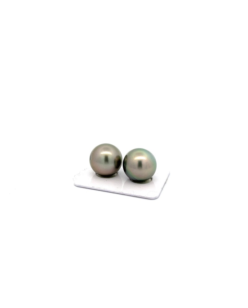 15.60/15.54mm Tahitian Black pearl , origin French Polynesia   , fine  grade