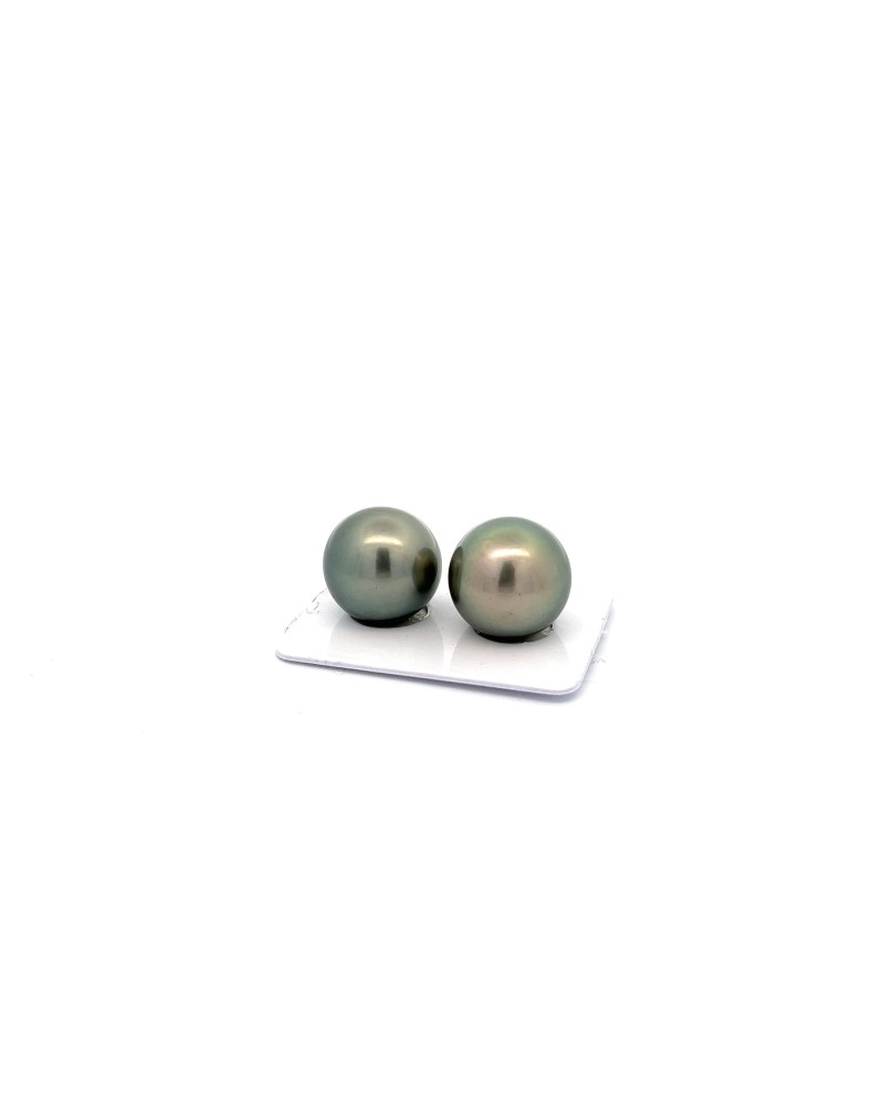 15mm+ gem  grade Tahitian Black pearl, French Polynesia  