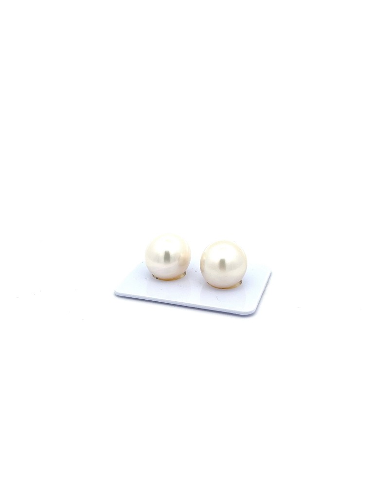 12mm+ fine  grade South Sea pearl, Australia