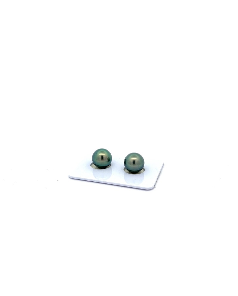 9mm+ jewel  grade Tahitian Black pearl, French Polynesia  