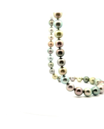 12mm+ fine  grade Tahitian Black pearl, French Polynesia  