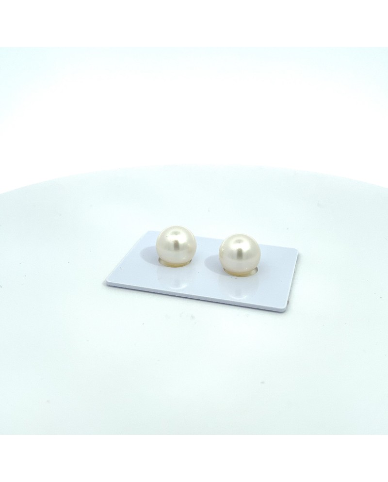 12mm+ gem  grade South Sea pearl, Australia